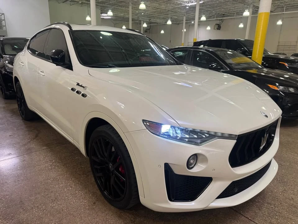 2022 Maserati Levante Modena - Image 2 of 3