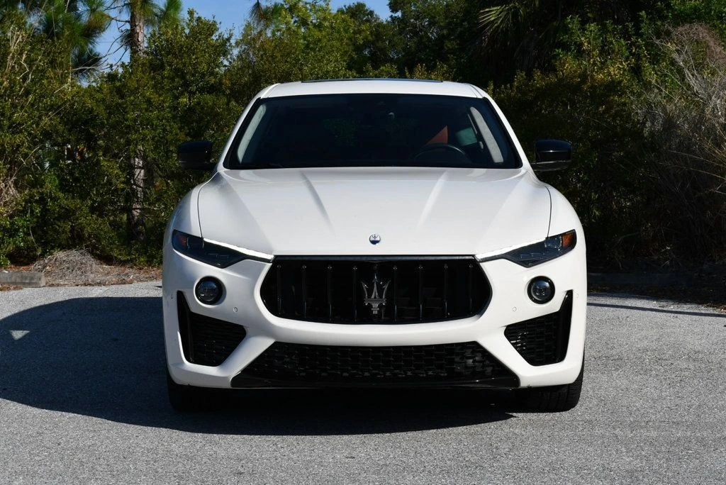 2022 Maserati Levante Modena - Image 9 of 31