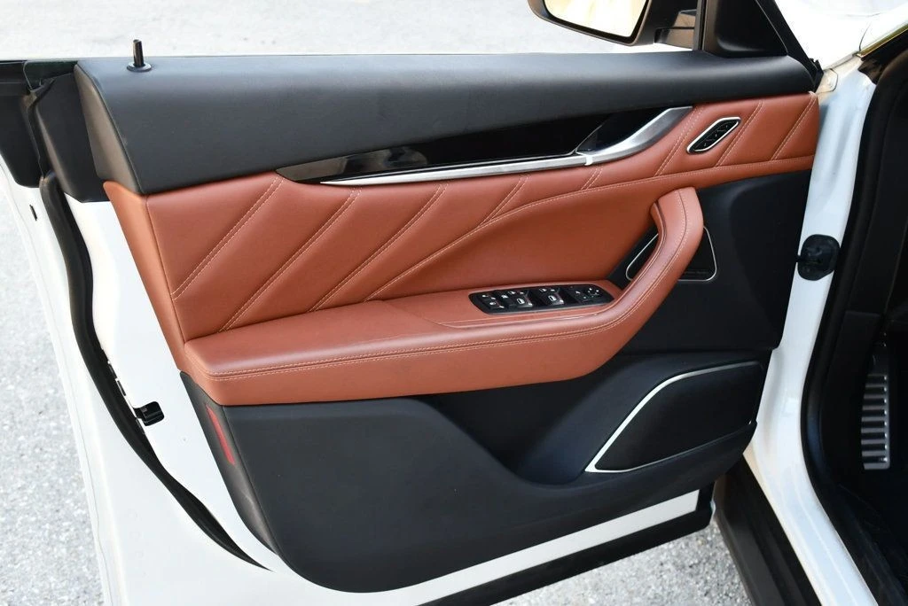 2022 Maserati Levante Modena - Image 12 of 31