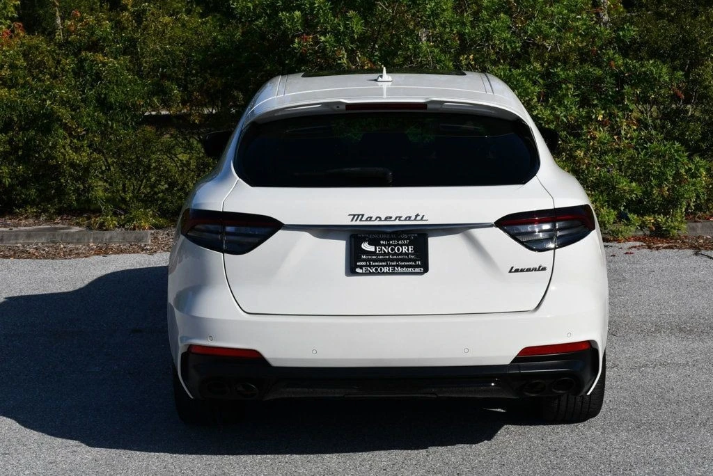 2022 Maserati Levante Modena - Image 5 of 31
