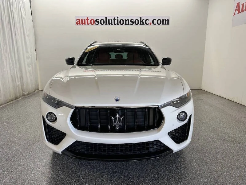 2022 Maserati Levante Modena - Image 2 of 10