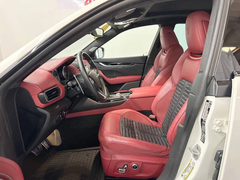 2022 Maserati Levante Modena - Image 5 of 10