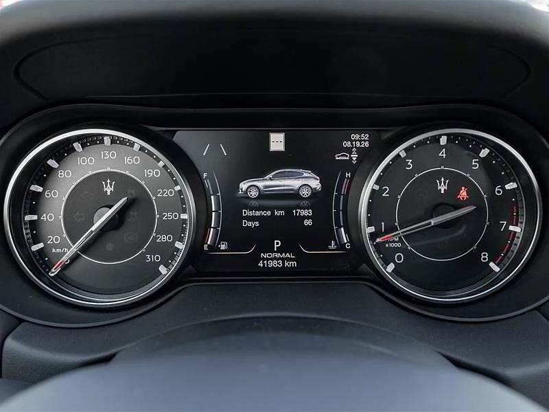 2022 Maserati Levante Modena - Image 9 of 17