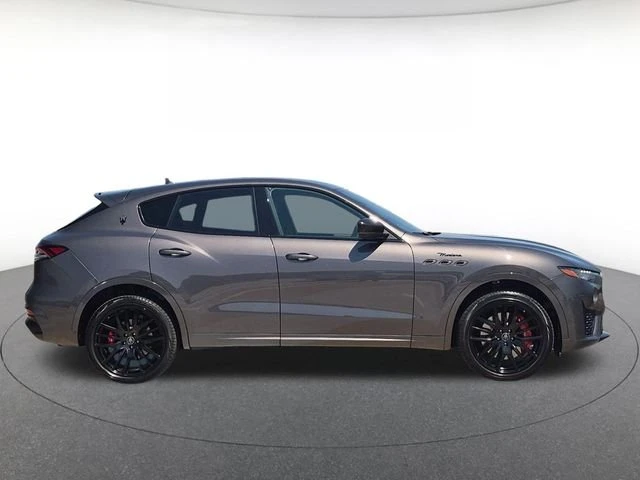 2022 Maserati Levante Modena - Image 2 of 9