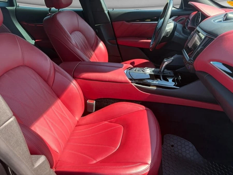 2022 Maserati Levante Modena - Image 16 of 18