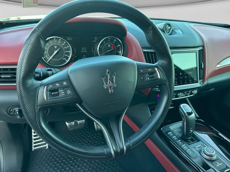 2022 Maserati Levante Modena - Image 13 of 20