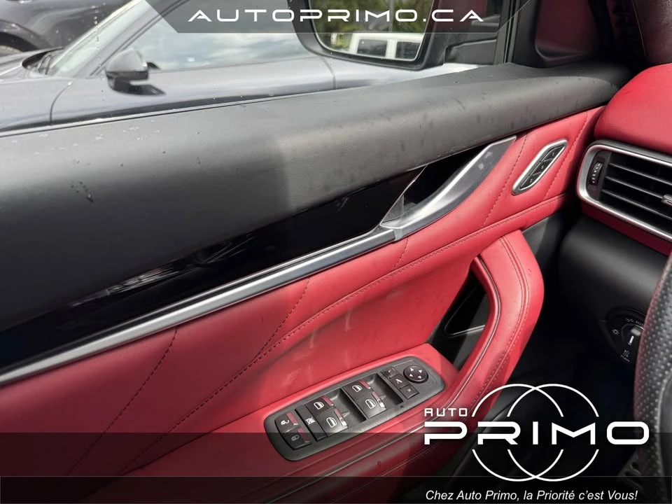 2022 Maserati Levante Modena - Image 14 of 20