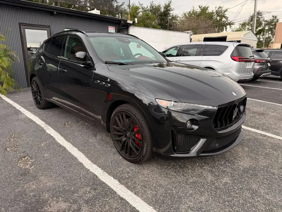 2022 Maserati Levante Modena - Image 5 of 17
