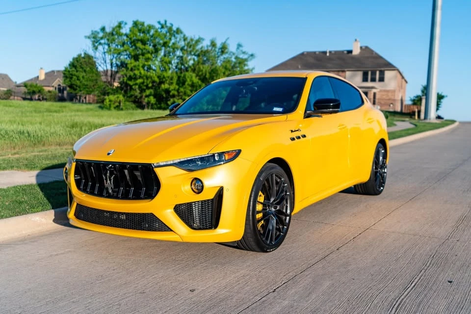 2022 Maserati Levante Modena - Image 3 of 7