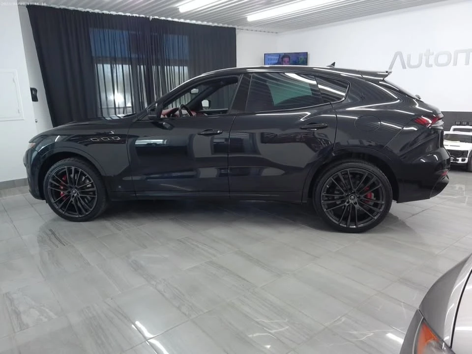 2022 Maserati Levante Modena - Image 8 of 20
