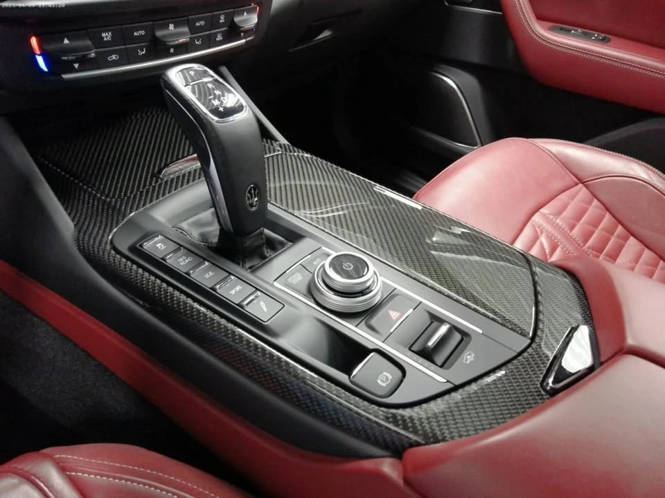 2022 Maserati Levante Modena - Image 13 of 20