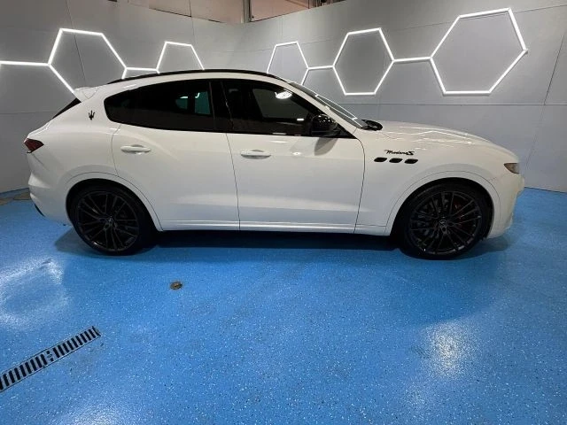 2022 Maserati Levante Modena - Image 4 of 21