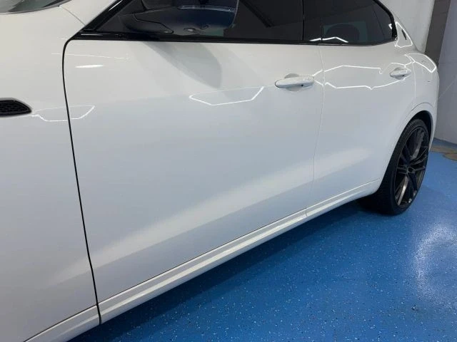 2022 Maserati Levante Modena - Image 17 of 21