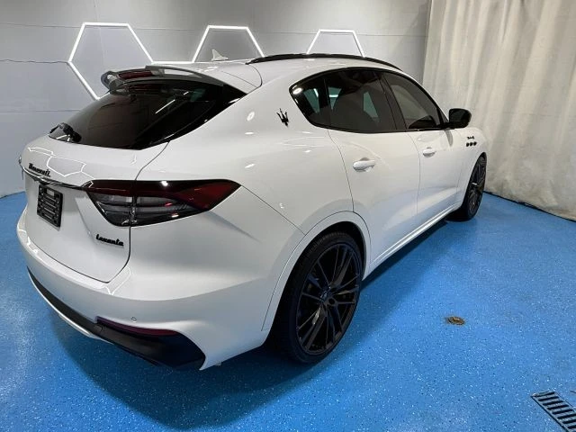 2022 Maserati Levante Modena - Image 19 of 21