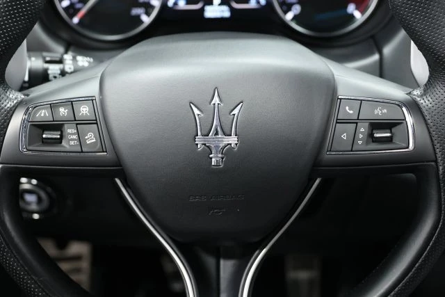 2022 Maserati Levante - Image 31 of 31