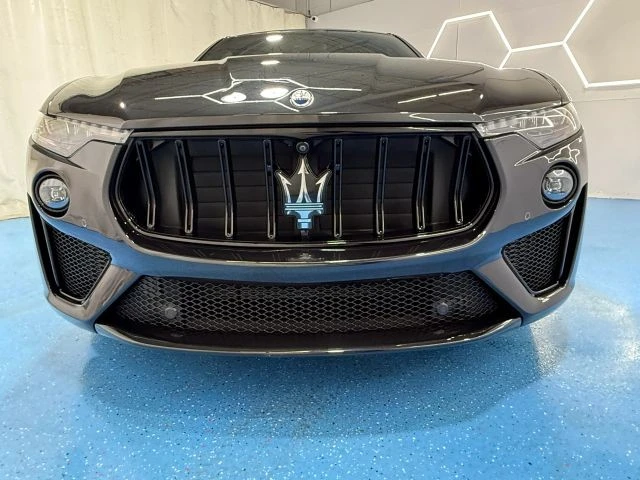 2022 Maserati Levante Modena - Image 11 of 31