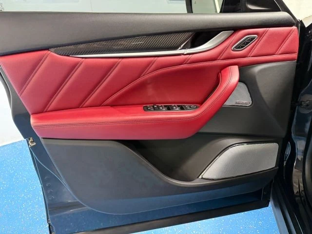 2022 Maserati Levante Modena - Image 20 of 31