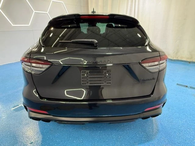 2022 Maserati Levante Modena - Image 8 of 31