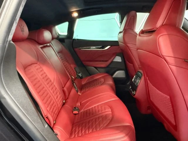 2022 Maserati Levante Modena - Image 21 of 31
