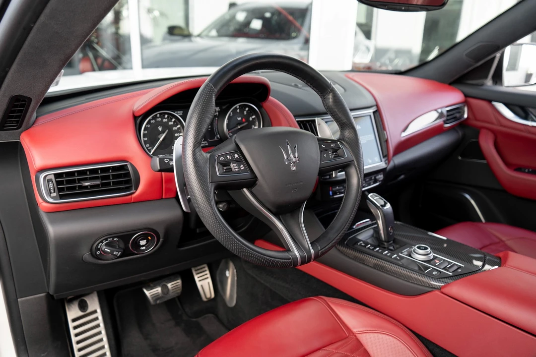 2022 Maserati Levante Modena - Image 10 of 21