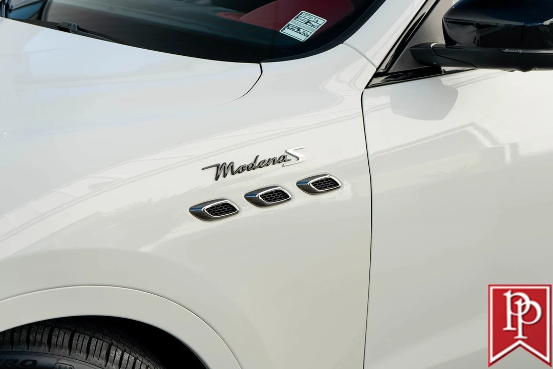2022 Maserati Levante Modena - Image 4 of 21