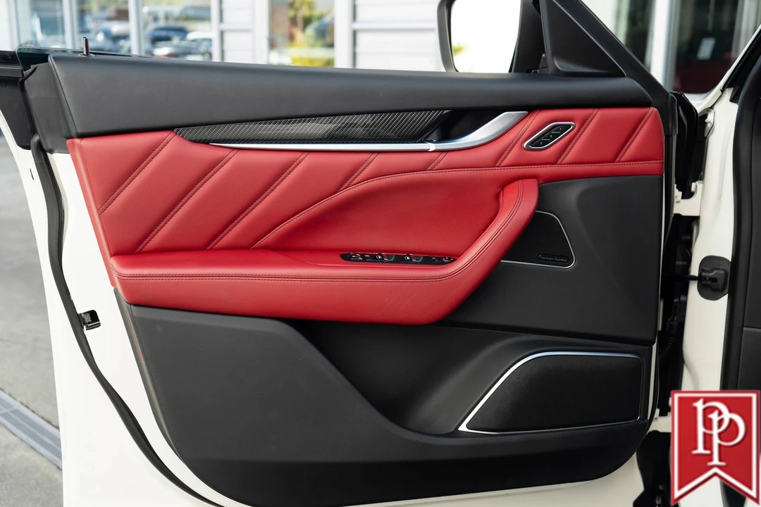 2022 Maserati Levante Modena - Image 13 of 21