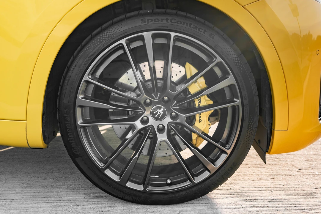 2022 Maserati Levante Modena - Image 20 of 31