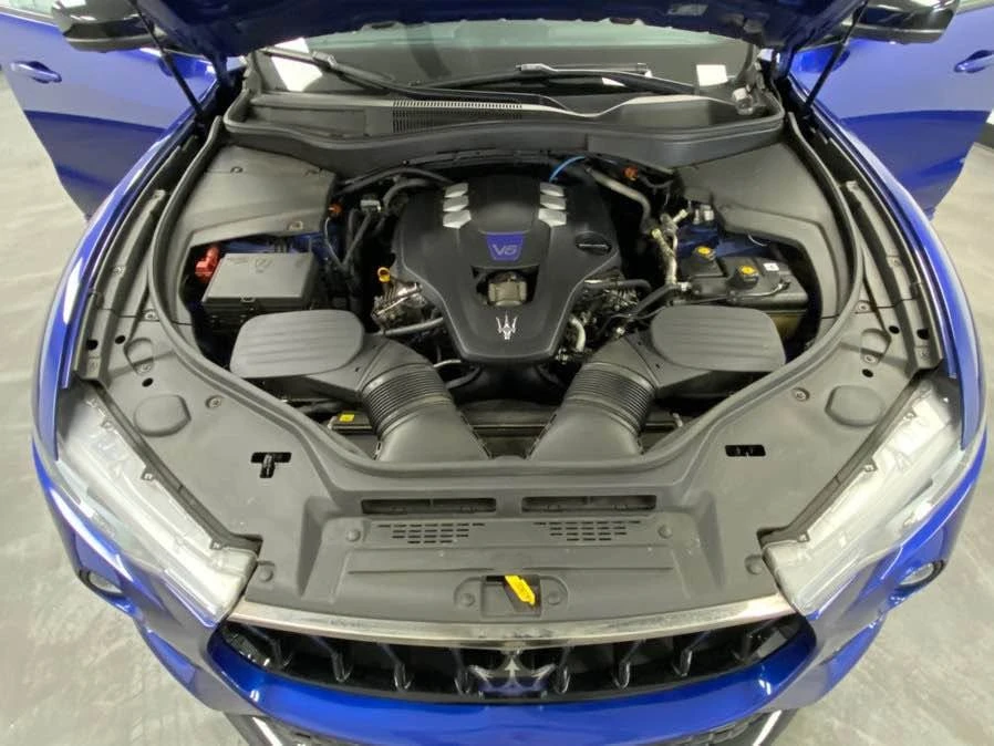 2022 Maserati Levante Modena - Image 19 of 20