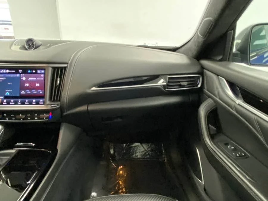 2022 Maserati Levante Modena - Image 14 of 20