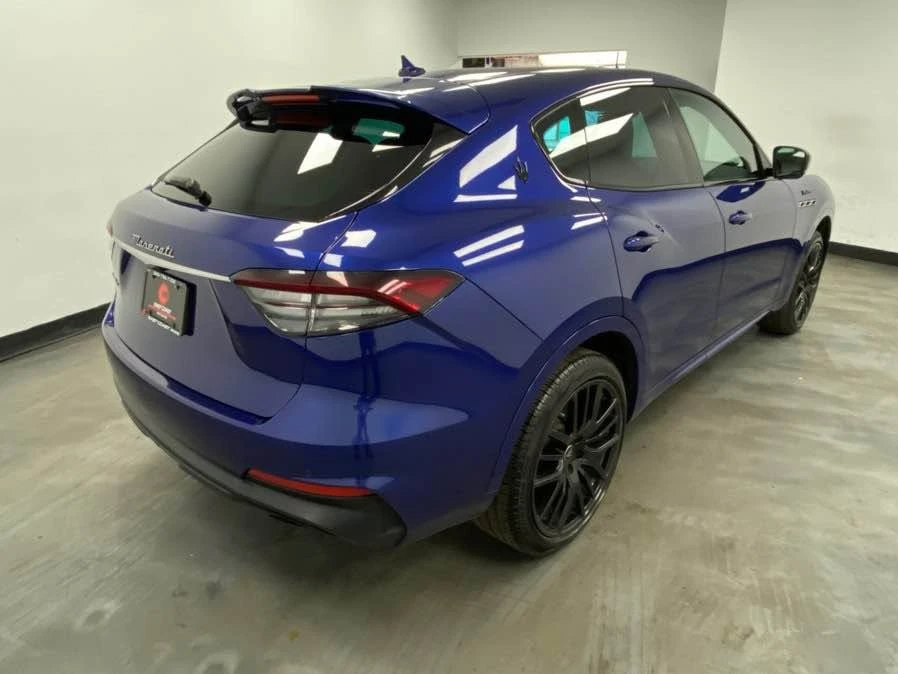 2022 Maserati Levante Modena - Image 5 of 20
