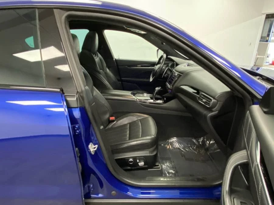 2022 Maserati Levante Modena - Image 13 of 20