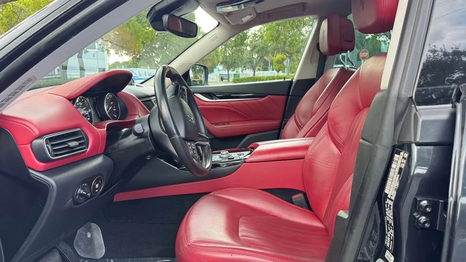 2022 Maserati Levante Modena - Image 17 of 20
