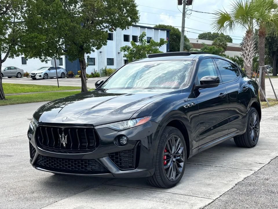 2022 Maserati Levante Modena - Image 7 of 17