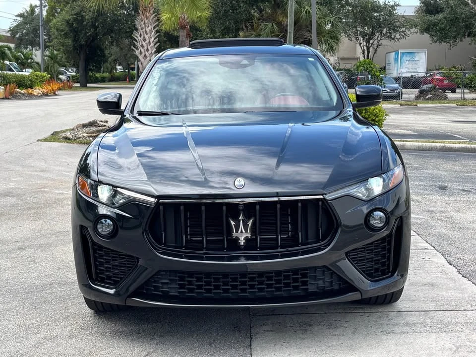 2022 Maserati Levante Modena - Image 8 of 17