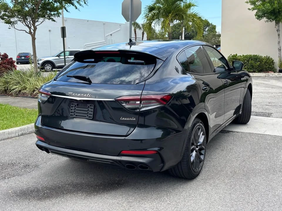 2022 Maserati Levante Modena - Image 3 of 17