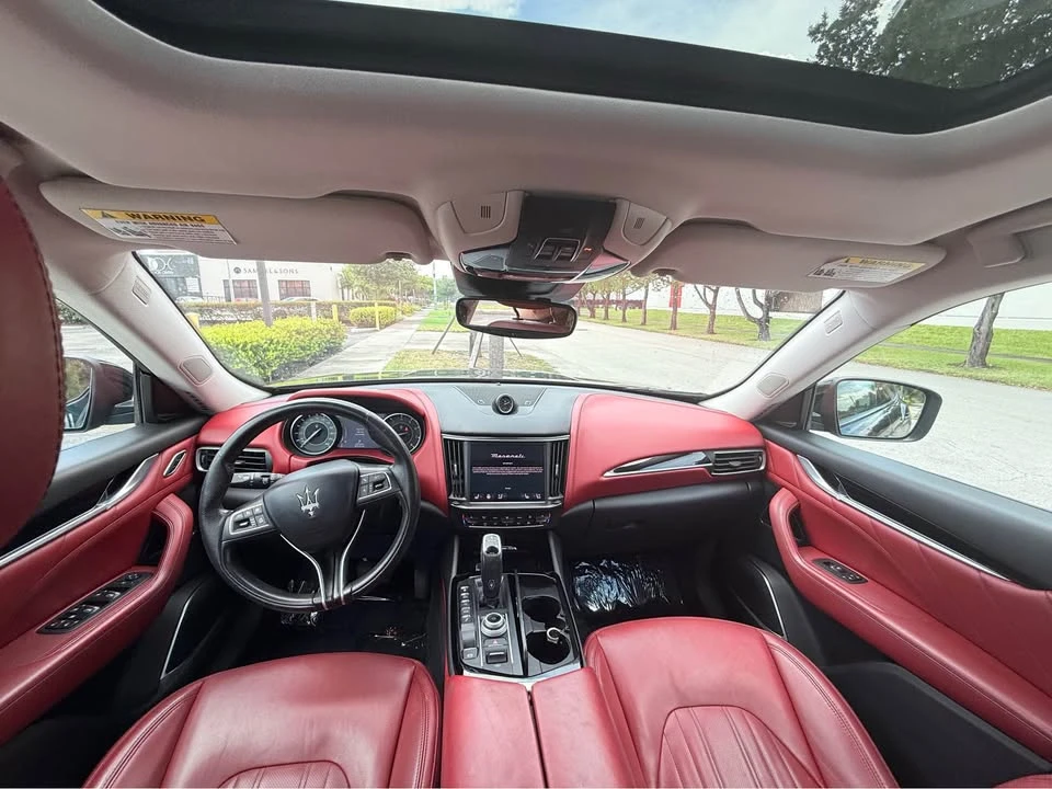 2022 Maserati Levante Modena - Image 11 of 19