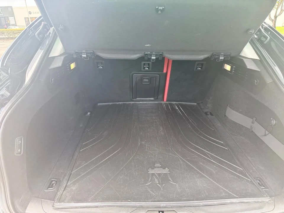 2022 Maserati Levante Modena - Image 10 of 19