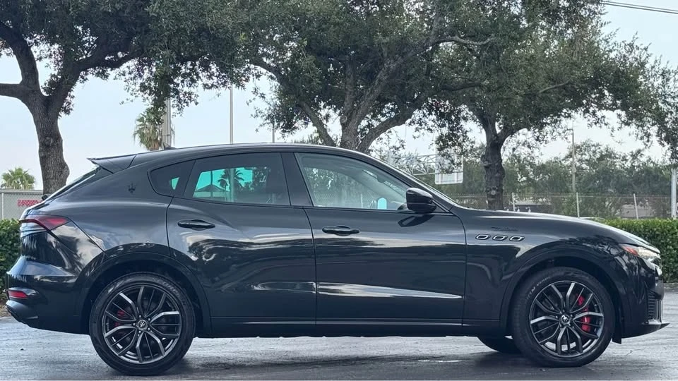 2022 Maserati Levante Modena - Image 5 of 20