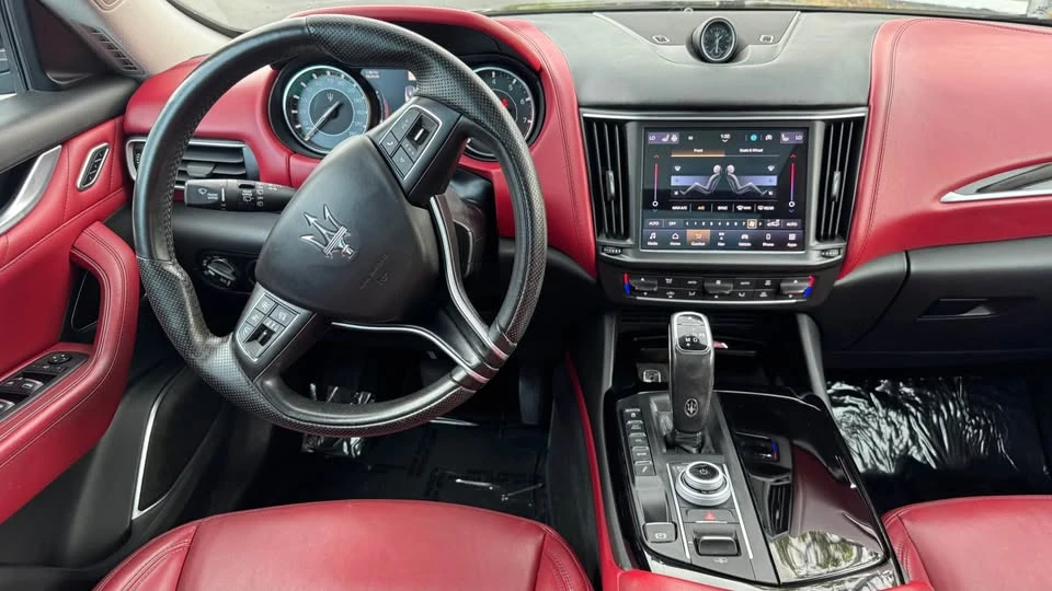 2022 Maserati Levante Modena - Image 13 of 20