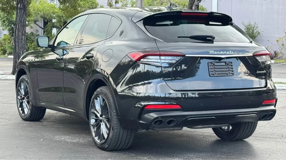 2022 Maserati Levante Modena - Image 9 of 20
