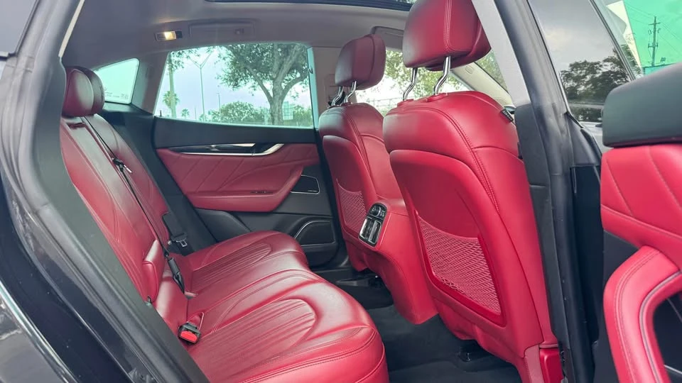 2022 Maserati Levante Modena - Image 11 of 20