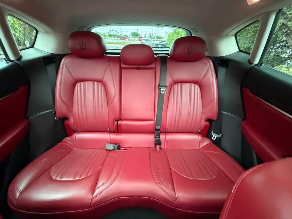 2022 Maserati Levante Modena - Image 15 of 20