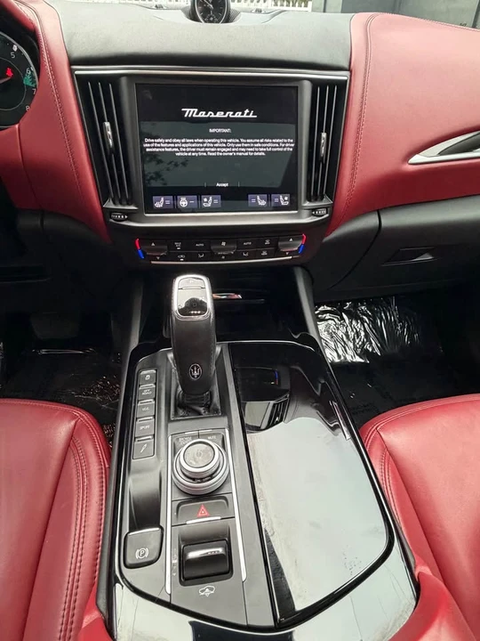 2022 Maserati Levante Modena - Image 9 of 20