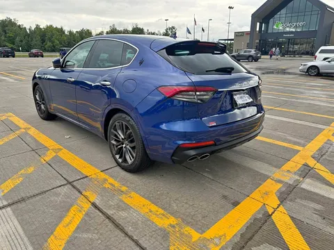 2022 Maserati Levante Modena Sport Utility 4D