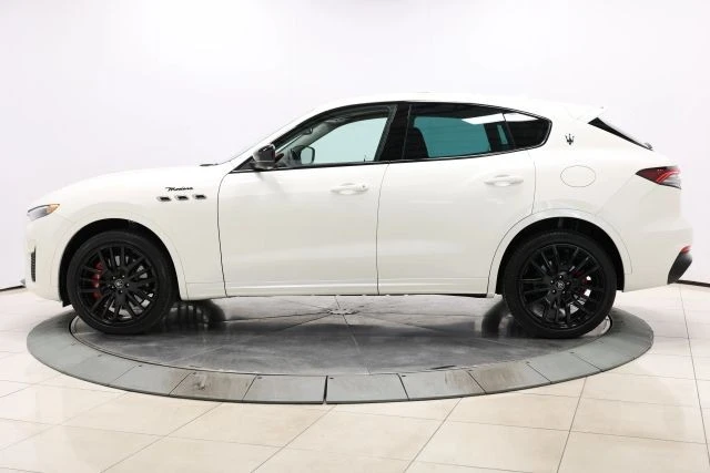 2022 Maserati Levante Modena - Image 7 of 31