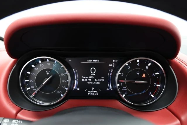 2022 Maserati Levante Modena - Image 26 of 31