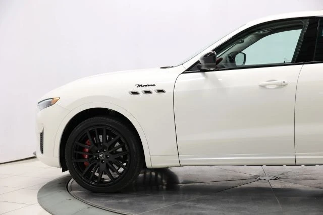 2022 Maserati Levante Modena - Image 6 of 31