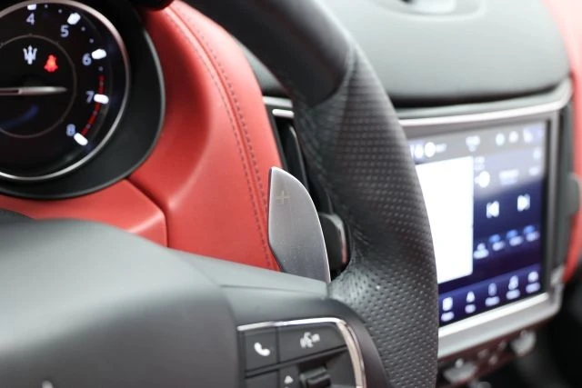 2022 Maserati Levante Modena - Image 25 of 31