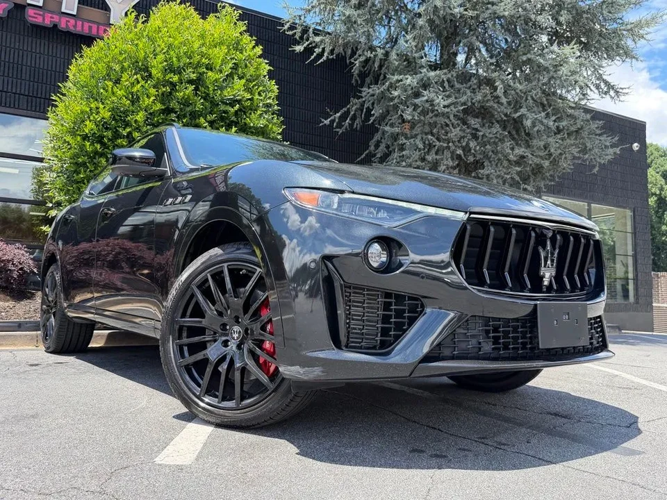 2022 Maserati Levante Modena - Image 9 of 31