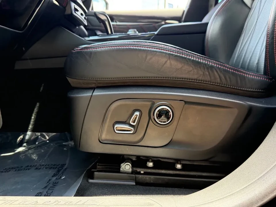 2022 Maserati Levante Modena - Image 28 of 31